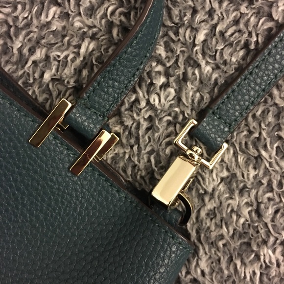 Extra pics of green Kate Spade bag (LIKE NEW)! - Picture 4 of 8